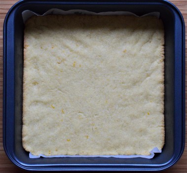 Baked shortbread crust