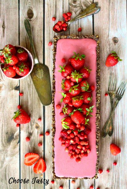 Sugar free vegan strawberry tart