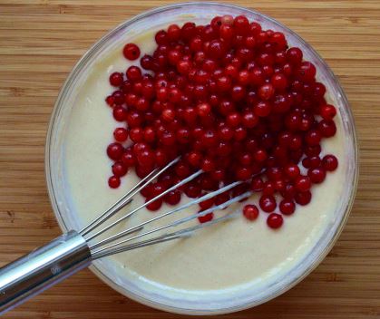 Add red currant to clafoutis batter
