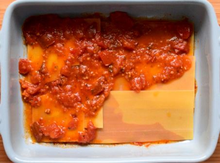 Marinara sauce and pasta sheets layers
