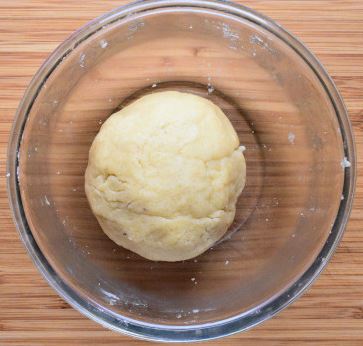 Tart dough ball